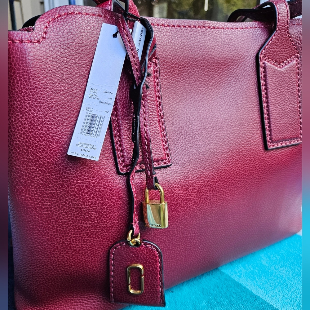 Marc Jacobs The Editor Tote Bag Pebbled Leather Tailored Oversized Cabernet NWT - Picture 14 of 16